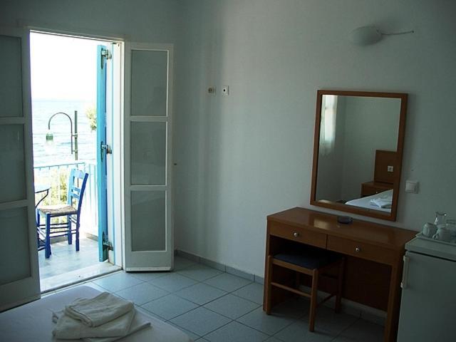 Kleopatra'S Rooms Livadia  Pokoj fotografie